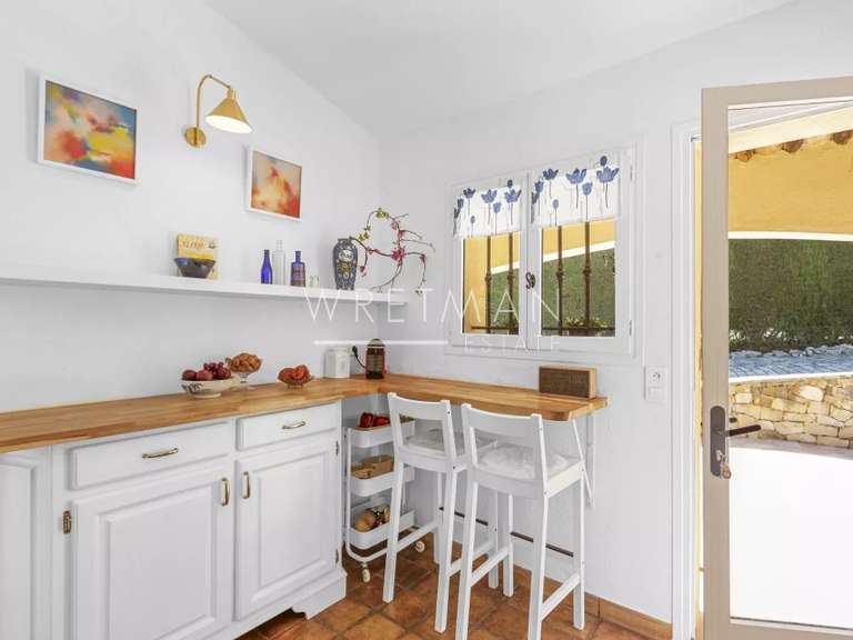 House Mouans-Sartoux - 4 bedrooms - 218m²