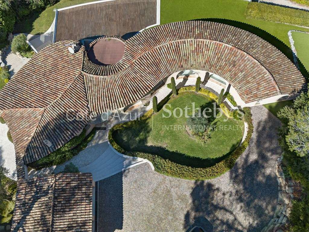 House Mouans-Sartoux