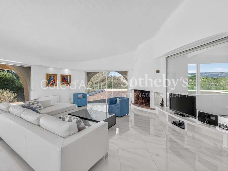 Maison Mouans-Sartoux - 7 chambres - 540m²