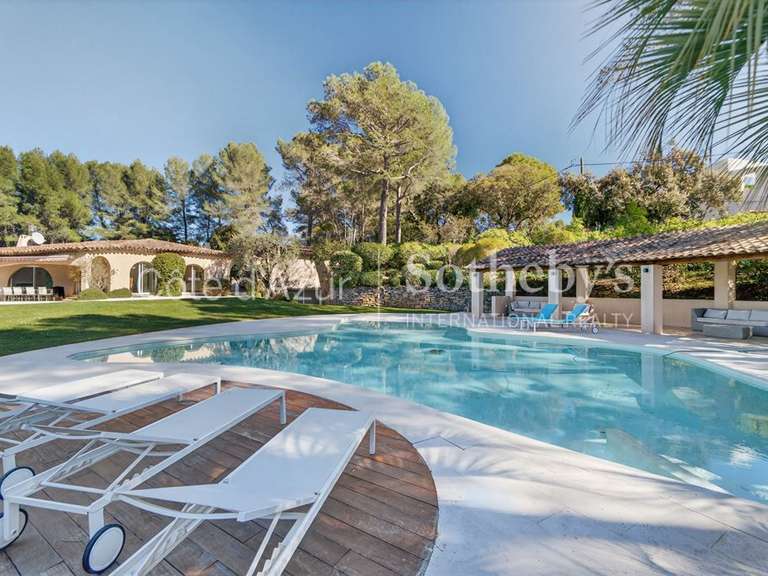 Maison Mouans-Sartoux - 7 chambres - 540m²