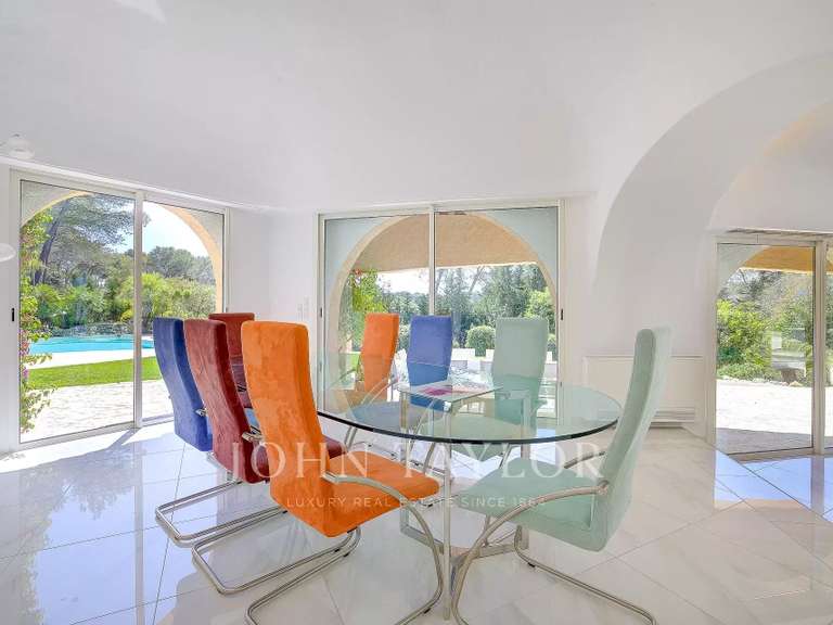 Maison Mouans-Sartoux - 7 chambres - 540m²