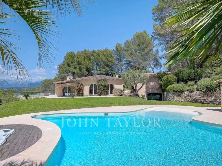 Maison Mouans-Sartoux - 7 chambres - 540m²