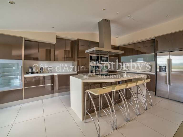 Maison Mouans-Sartoux - 7 chambres - 587m²