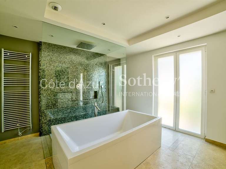 Maison Mouans-Sartoux - 7 chambres - 587m²