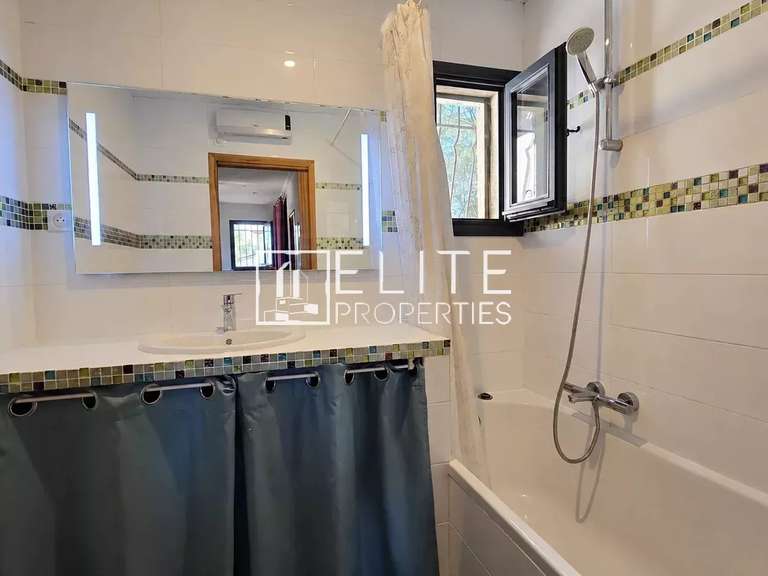 House Mouans-Sartoux - 5 bedrooms - 200m²