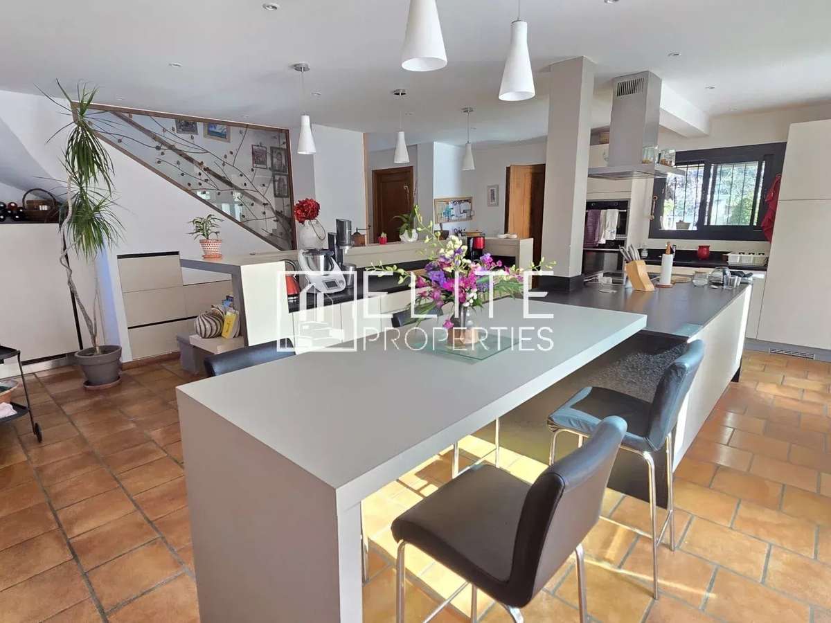 House Mouans-Sartoux