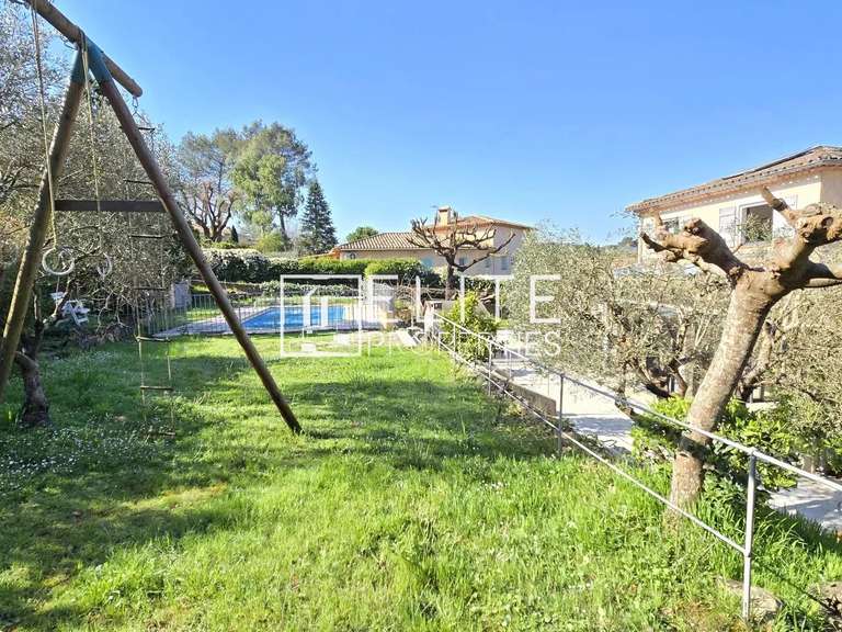 Maison Mouans-Sartoux - 5 chambres - 200m²