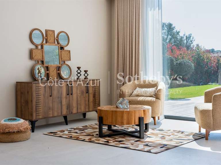 Maison Mouans-Sartoux - 4 chambres - 280m²