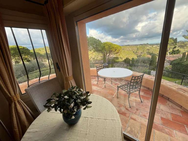 House Mouans-Sartoux - 145m²