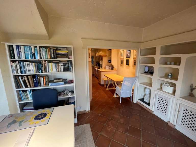 House Mouans-Sartoux - 145m²