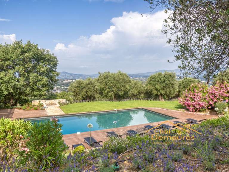 Maison Mouans-Sartoux - 7 chambres - 565m²