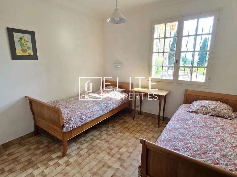 Maison Mouans-Sartoux - 6 chambres - 262m²