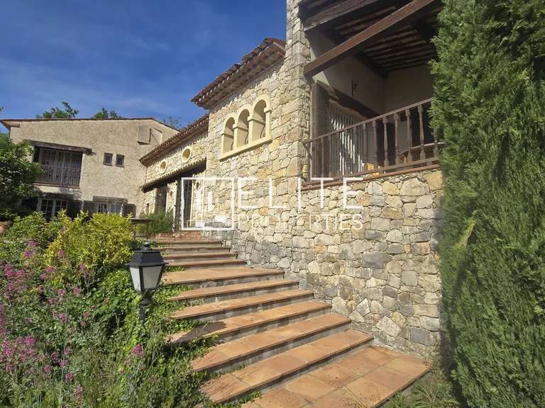 Maison Mouans-Sartoux - 6 chambres - 262m²