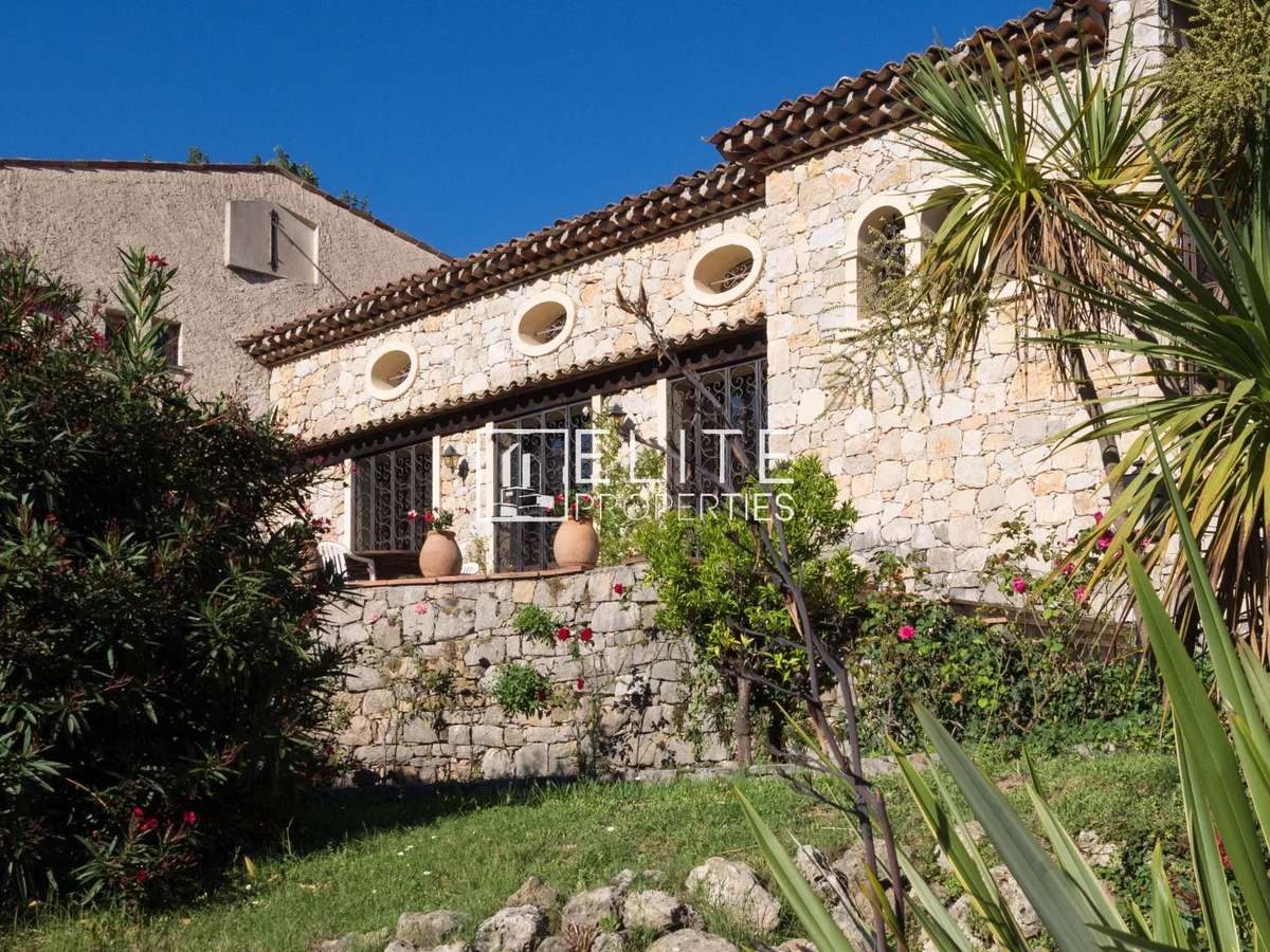 House Mouans-Sartoux