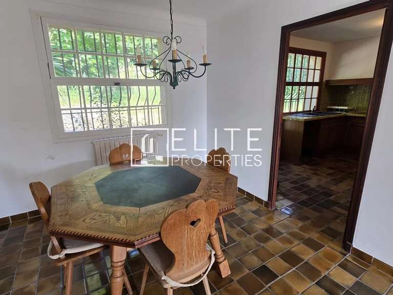 Maison Mouans-Sartoux - 6 chambres - 262m²