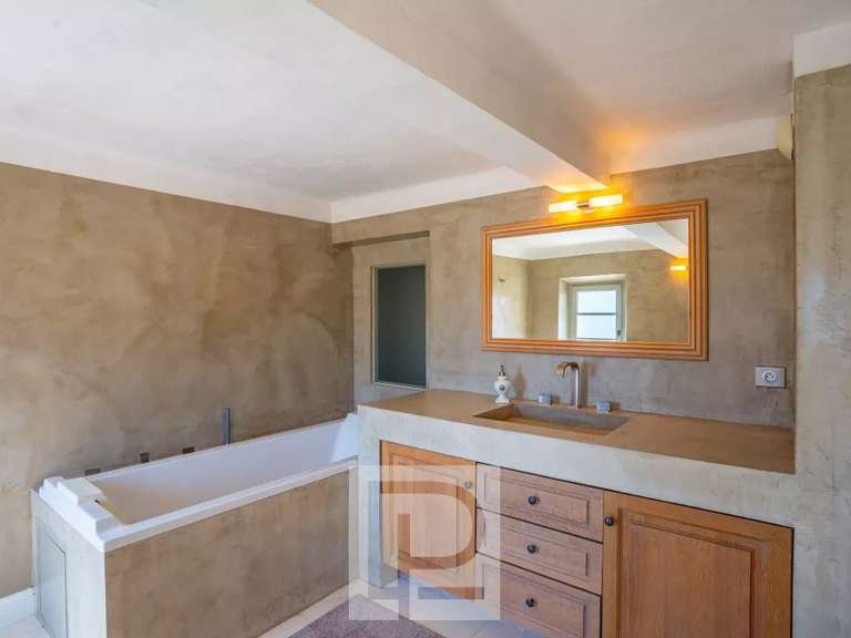 Maison Mouans-Sartoux - 7 chambres - 405m²