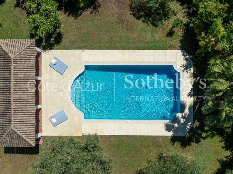 House Mouans-Sartoux