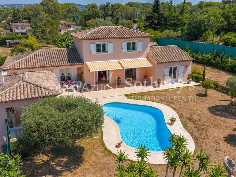 Maison Mouans-Sartoux - 4 chambres - 256m²