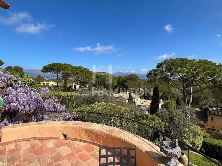House Mouans-Sartoux - 145m²