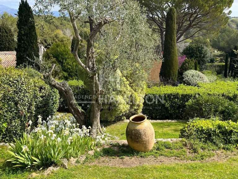 House Mouans-Sartoux - 145m²