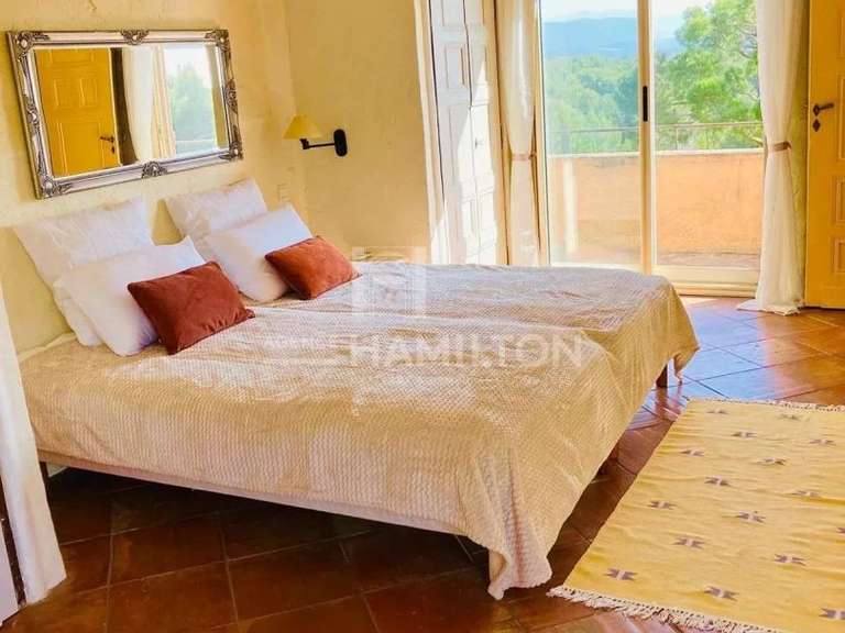 Maison Mouans-Sartoux - 145m²