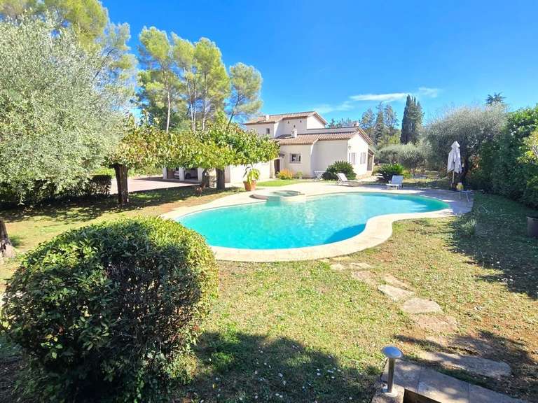Maison Mouans-Sartoux - 4 chambres - 135m²