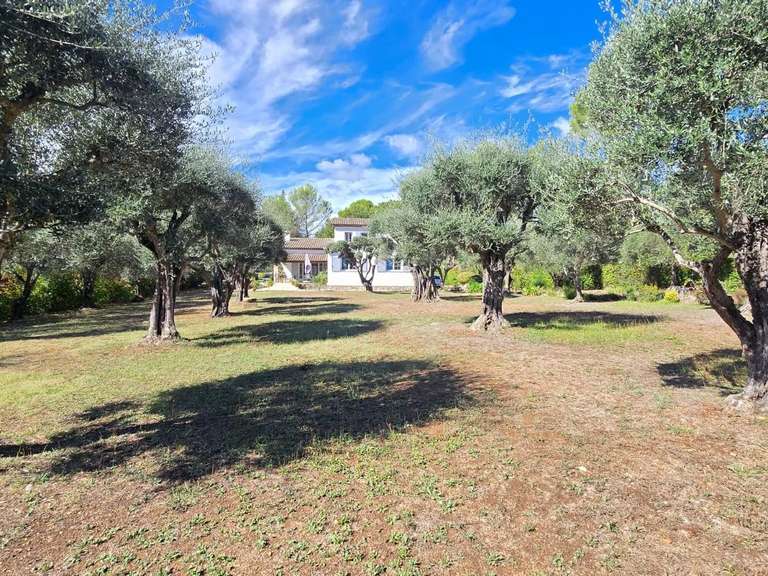 Maison Mouans-Sartoux - 4 chambres - 135m²