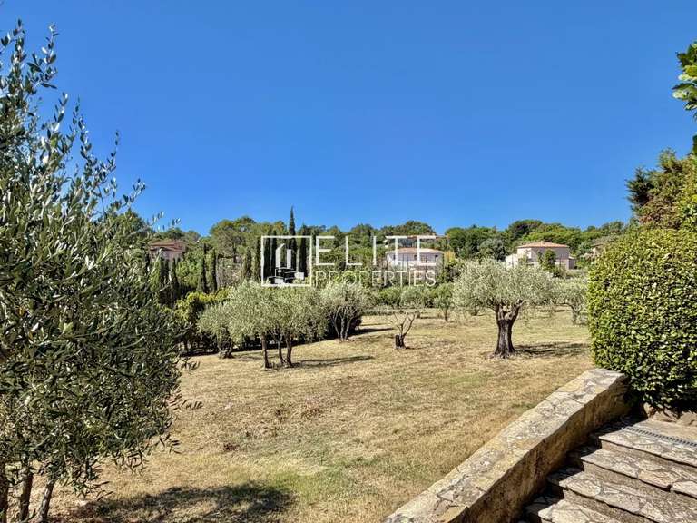Propriété Mouans-Sartoux - 278m²