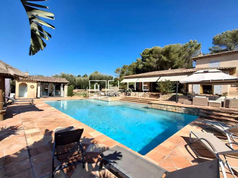 Property Mouans-Sartoux - 278m²