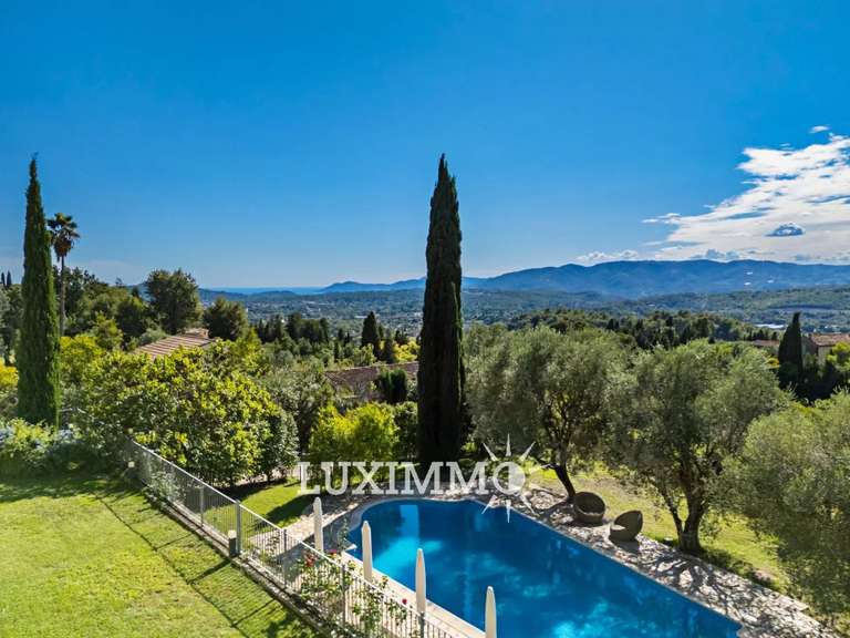 Propriété Mouans-Sartoux - 7 chambres - 450m²