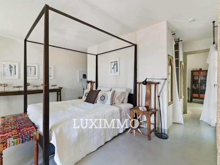 Propriété Mouans-Sartoux - 7 chambres - 450m²