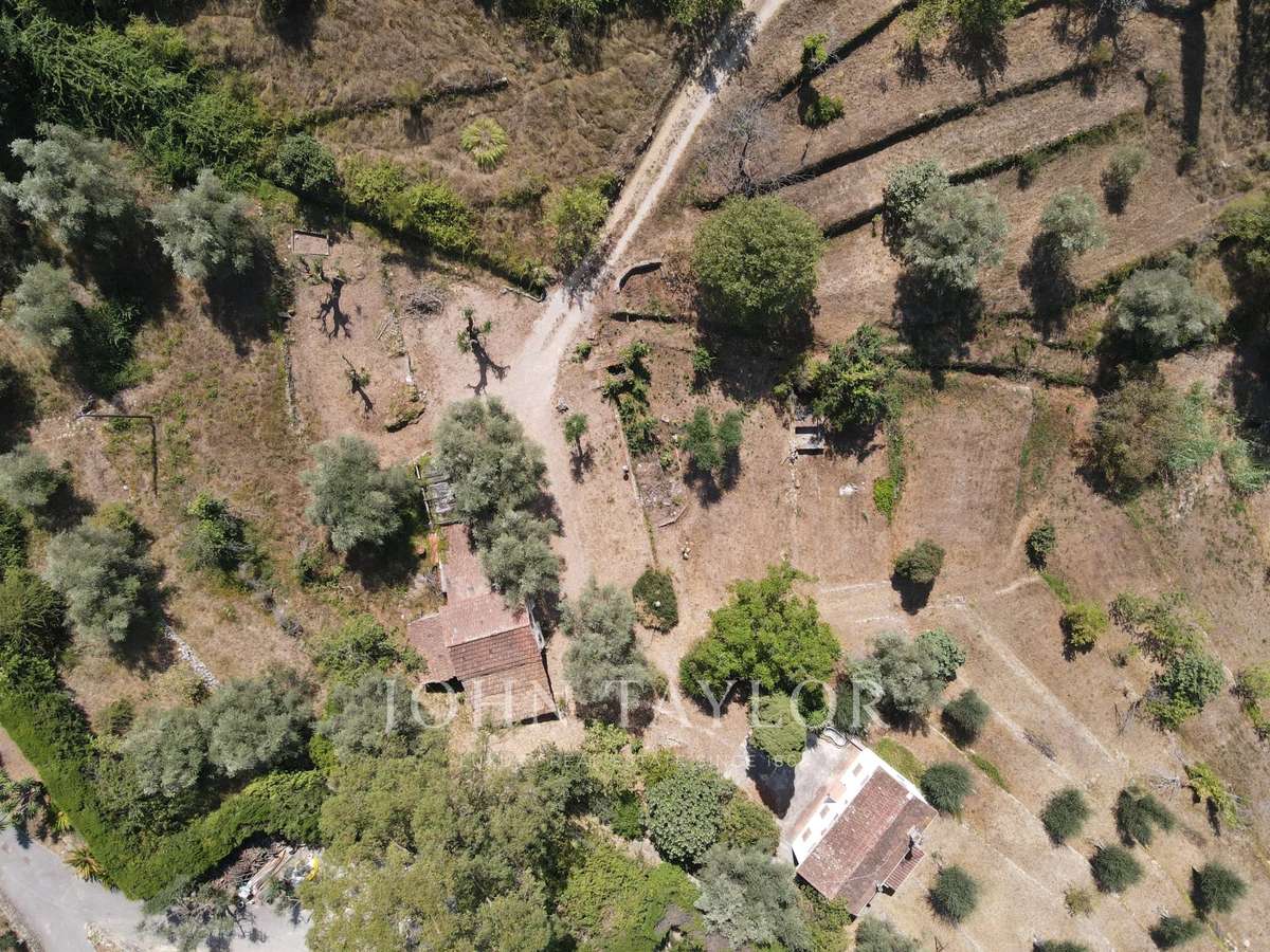 Terrain Mouans-Sartoux
