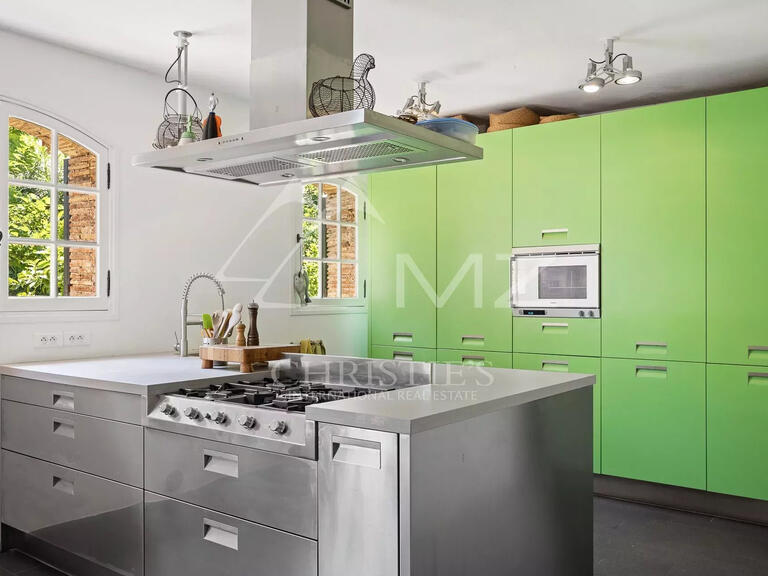 Villa Mouans-Sartoux - 4 chambres - 346m²