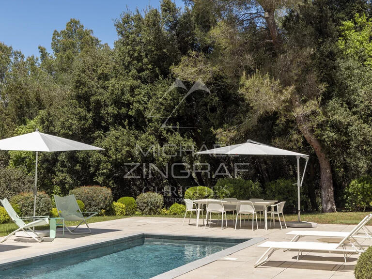 Villa Mouans-Sartoux - 4 chambres - 240m²