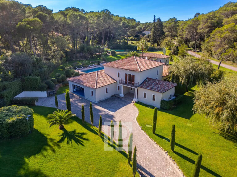 Villa Mouans-Sartoux - 5 chambres - 335m²