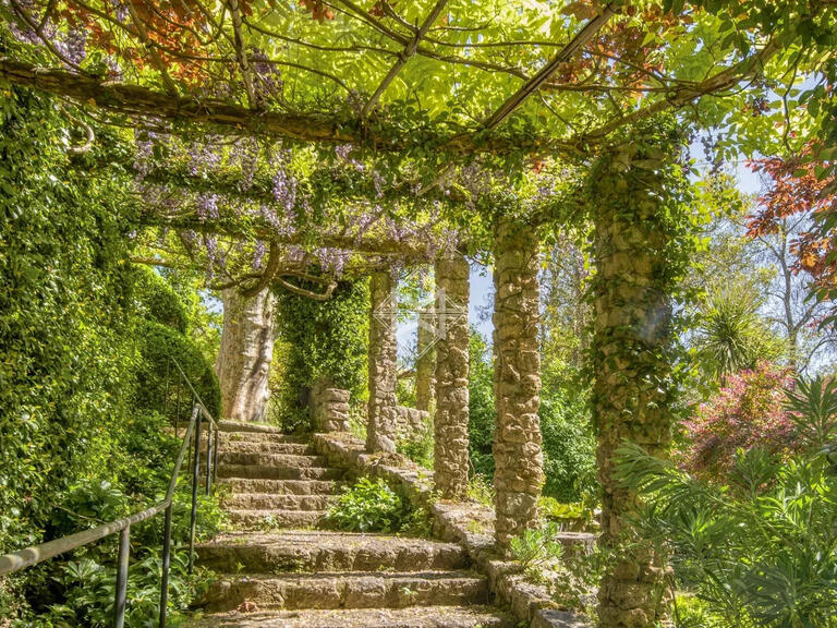 Villa Mouans-Sartoux - 7 chambres - 545m²