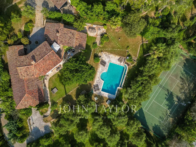 Villa Mouans-Sartoux - 4 bedrooms - 366m²