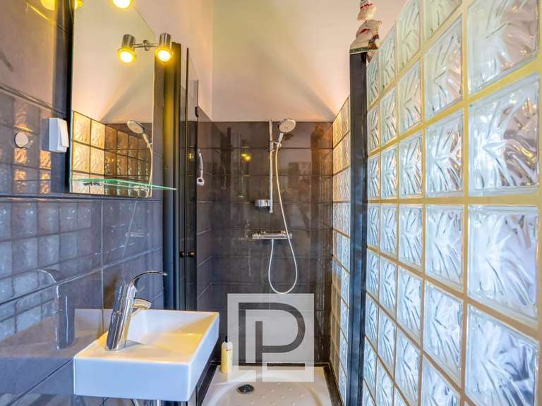 Villa Mouans-Sartoux - 6 chambres - 278m²