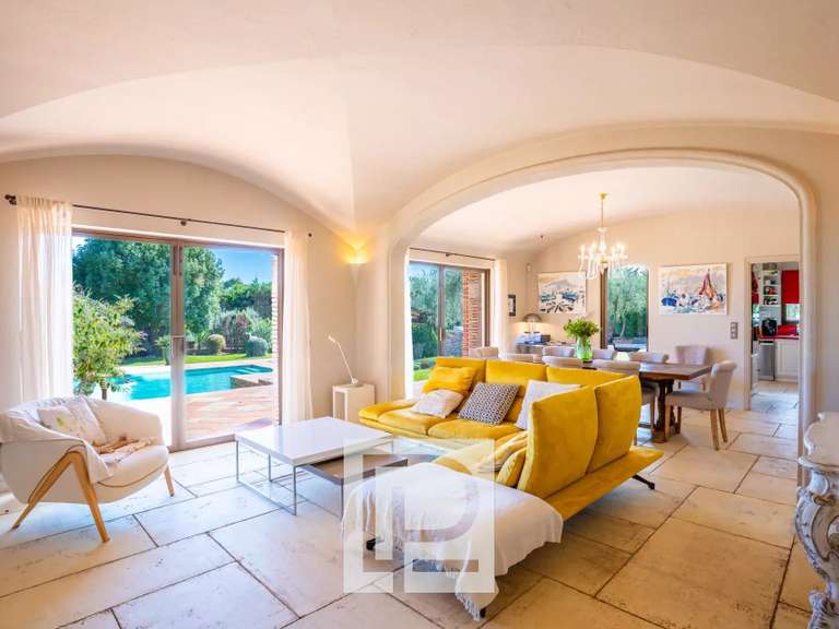 Villa Mouans-Sartoux - 6 chambres - 278m²