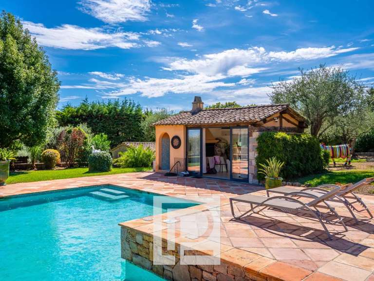 Villa Mouans-Sartoux - 6 chambres - 278m²
