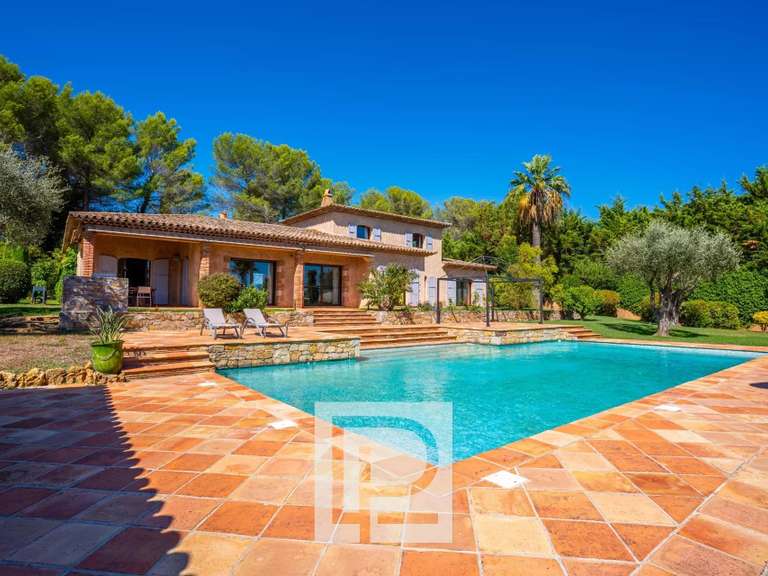 Villa Mouans-Sartoux - 6 chambres - 278m²