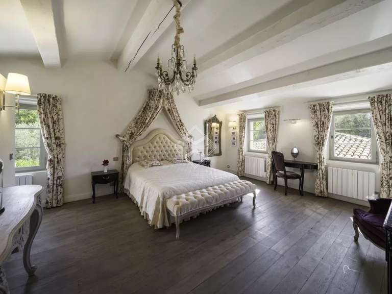 Villa Mouans-Sartoux - 7 bedrooms - 340m²