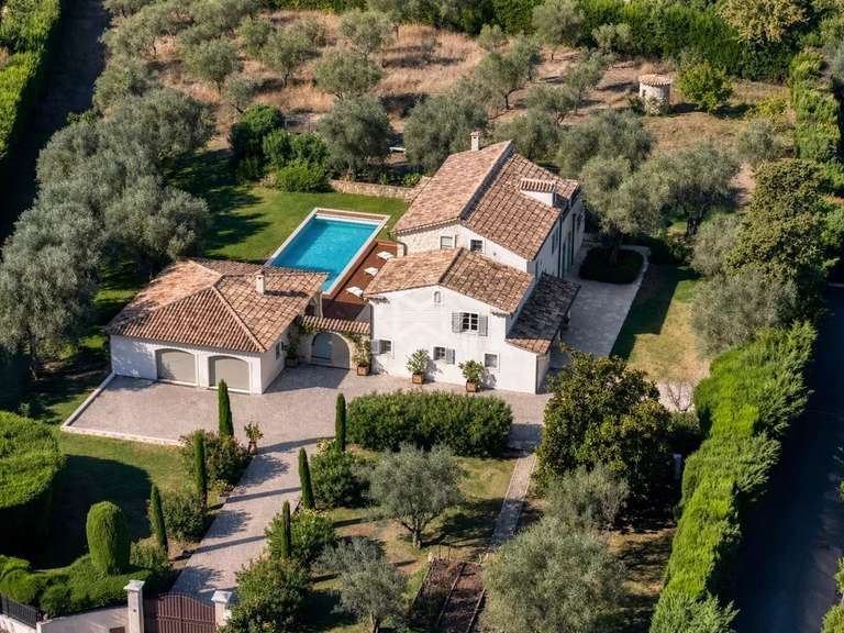 Villa Mouans-Sartoux - 7 chambres - 340m²