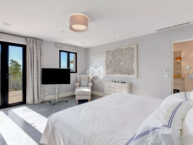 Villa Mouans-Sartoux - 7 bedrooms - 330m²