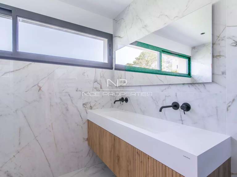 Villa Mouans-Sartoux - 4 chambres - 280m²