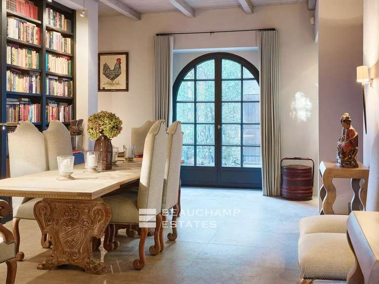 Villa Mouans-Sartoux - 7 chambres - 564m²