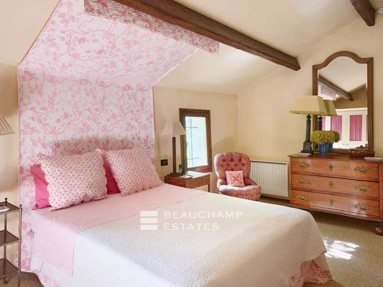 Villa Mouans-Sartoux - 7 chambres - 564m²