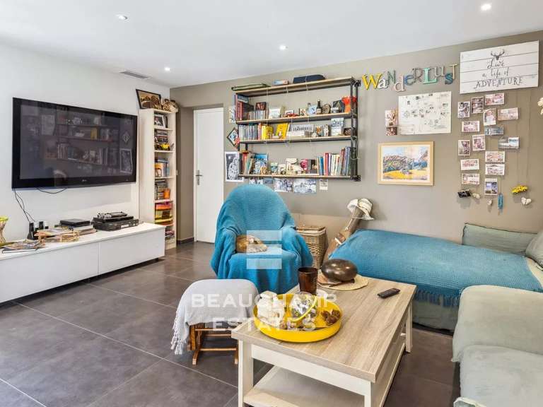 Villa Mouans-Sartoux - 3 chambres - 182m²