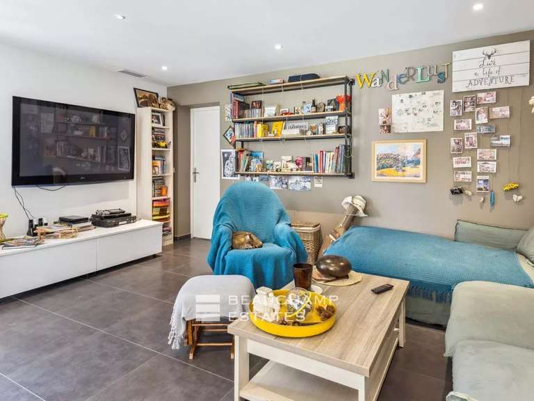 Villa Mouans-Sartoux - 3 chambres - 182m²