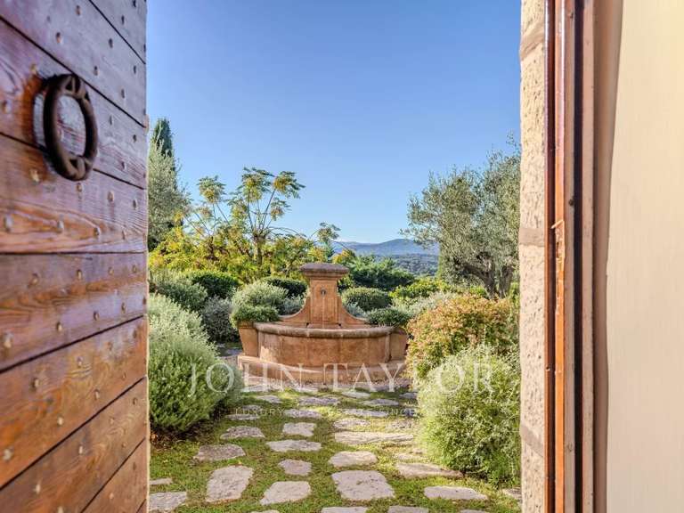 Villa Mouans-Sartoux - 6 chambres - 300m²